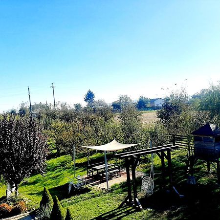 Dor De Casa Hotel Doljesti ภายนอก รูปภาพ